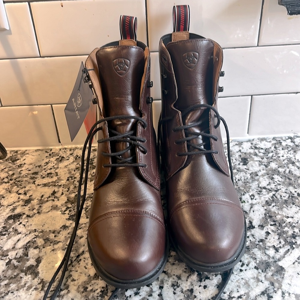 ARIAT paddock boots size 8